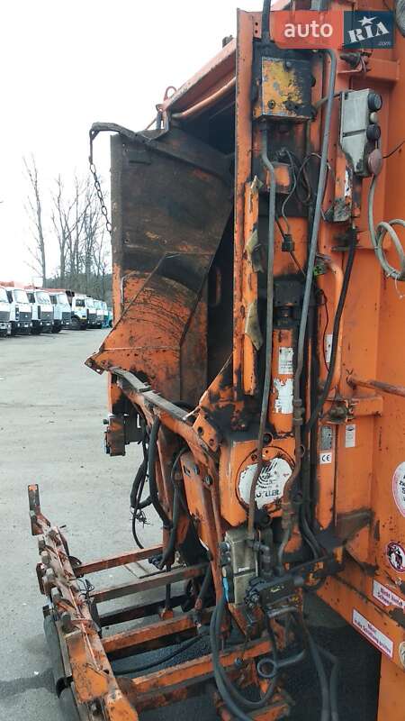 Мусоровоз MAN 26.293 1999 в Киеве фото 5 Мусоровоз MAN 26.293 1999 в Киеве