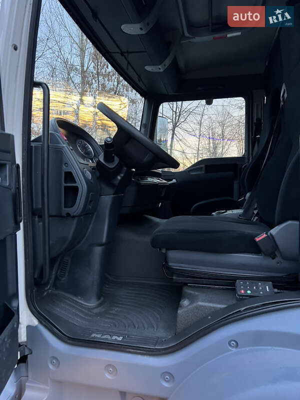 Кран-маніпулятор MAN 26.293 2011 в Коломиї