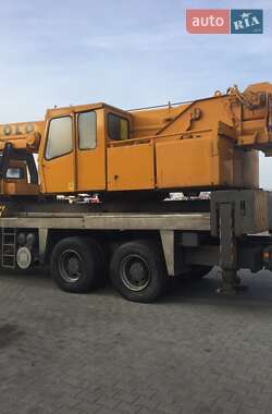 Автокран MAN 26.372 1992 в 