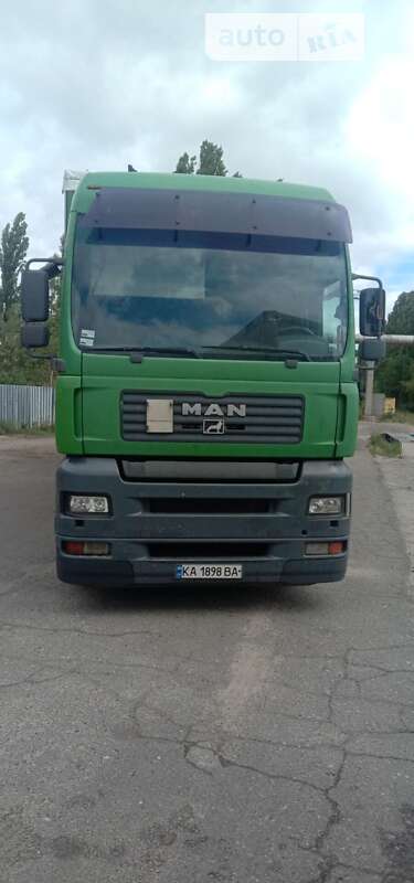 MAN 26.390 2004