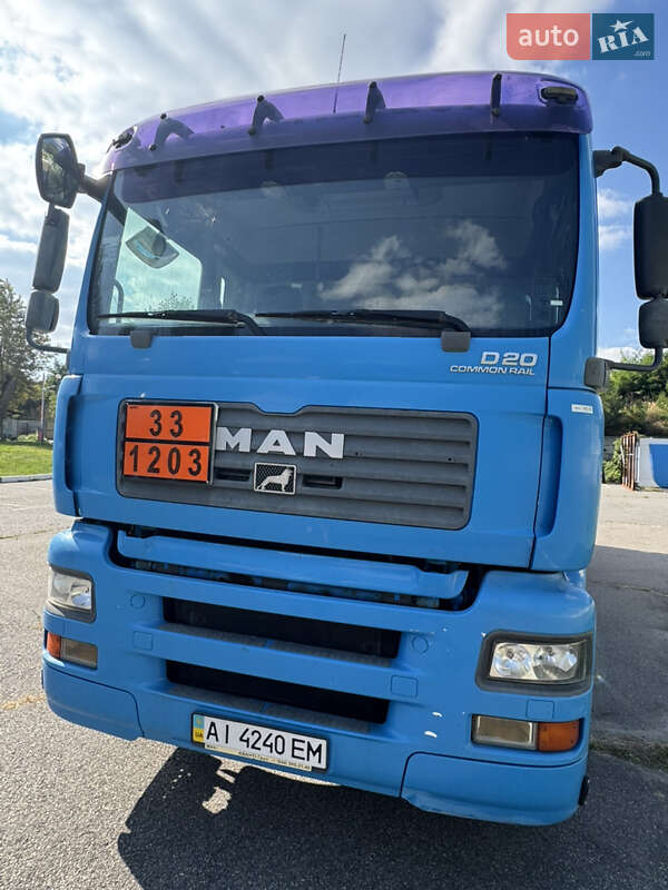 Бензовоз MAN 26.400 2006 в Києві