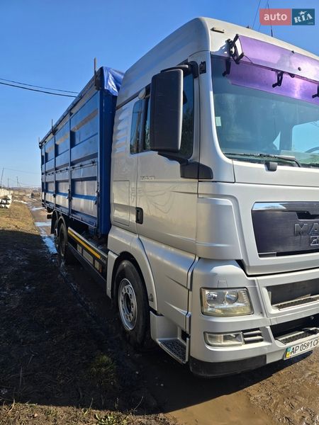 Контейнеровоз MAN 26.400 2008 в Дніпрі