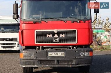 Грузовой фургон MAN 26.403 1999 в Луцке