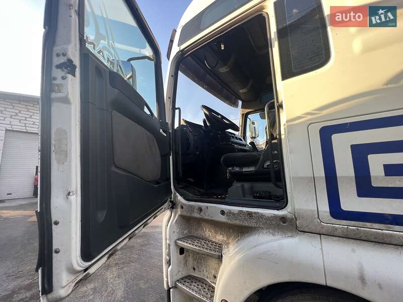 Контейнеровоз MAN 26.410 2003 в Луцьку
