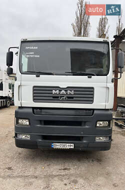 Тягач MAN 26.410 2001 в 