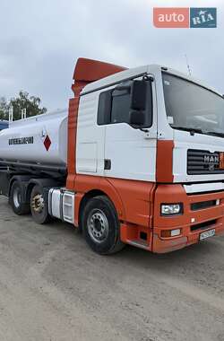 Бензовоз MAN 26.410 2003 в 