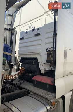 Зерновоз MAN 26.413 2002 в Жашківу