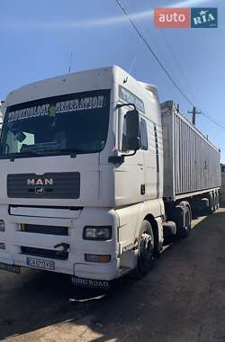 Зерновоз MAN 26.413 2002 в 