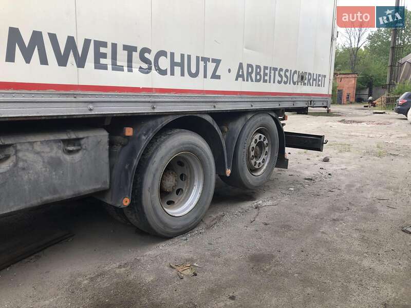 Грузовой фургон MAN 26.414 2000 в Днепре