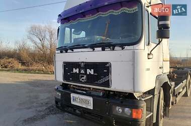 Контейнеровоз MAN 26.414 2000 в 