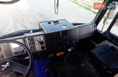 Тентованый MAN 26.414 2001 в 