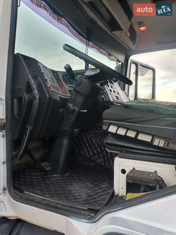 Контейнеровоз MAN 26.414 2000 в Первомайске фото 7 Контейнеровоз MAN 26.414 2000 в Первомайске