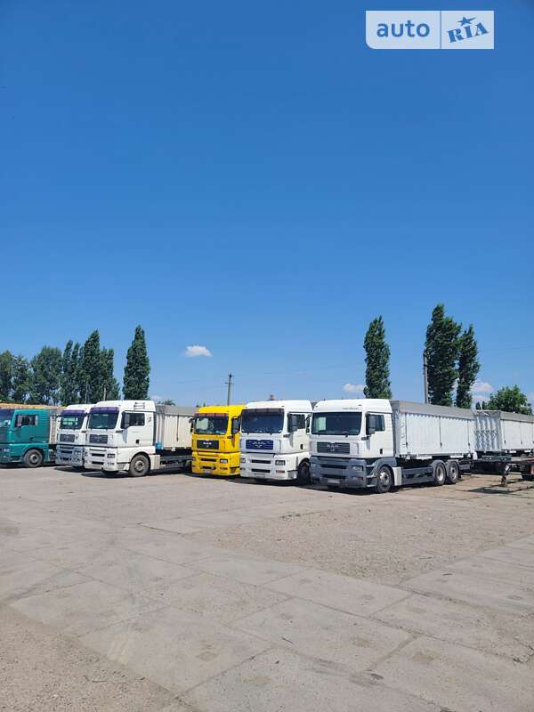 Зерновоз MAN 26.440 2008 в 