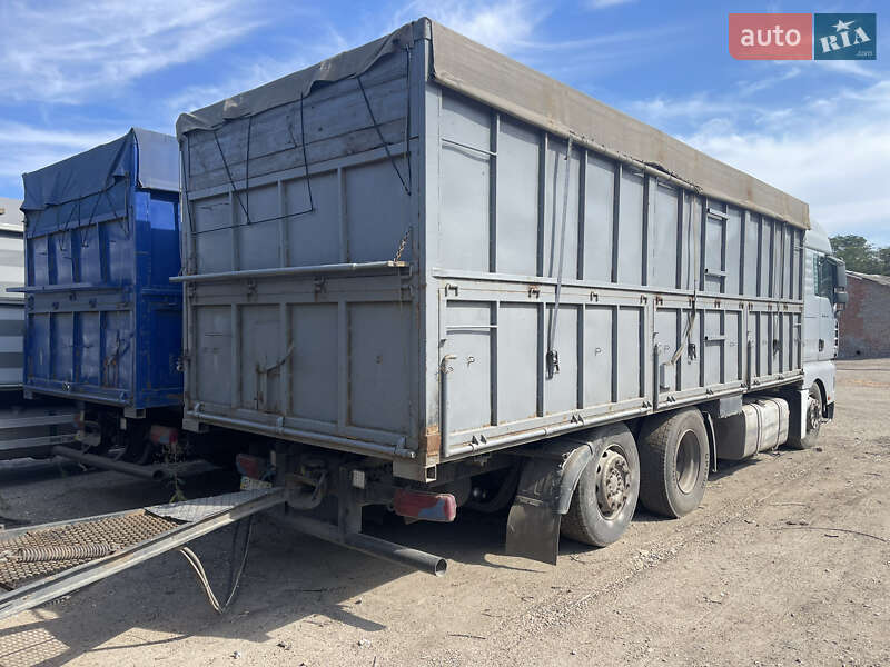 Контейнеровоз MAN 26.440 2007 в Кропивницькому