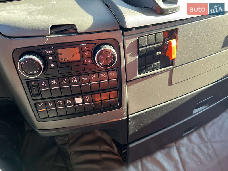 Тягач MAN 26.440 2013 в Ковеле фото 19 Тягач MAN 26.440 2013 в Ковеле