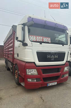 Контейнеровоз MAN 26.440 2012 в 