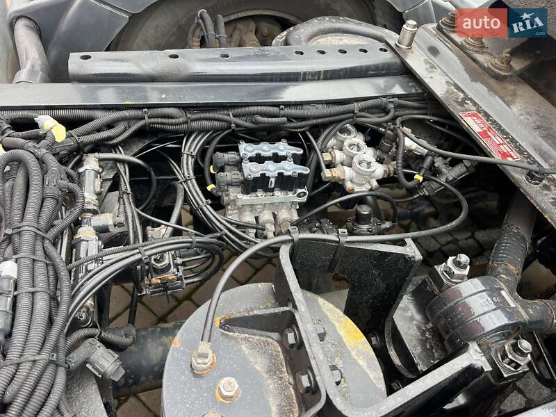 Тягач MAN 26.440 2007 в Хусті фото 10 Тягач MAN 26.440 2007 в Хусті