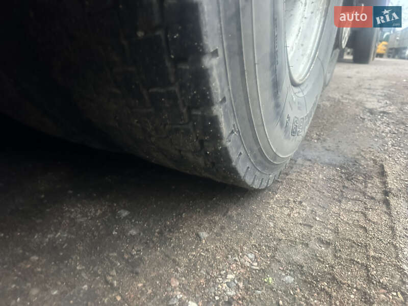 Контейнеровоз MAN 26.460 2004 в Первомайске фото 5 Контейнеровоз MAN 26.460 2004 в Первомайске