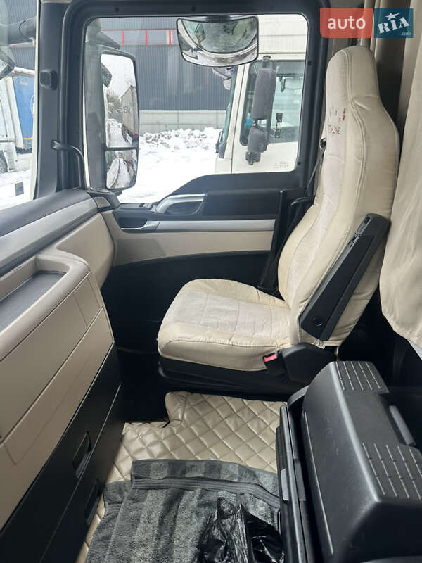 Тягач MAN 26.460 2017 в Львові