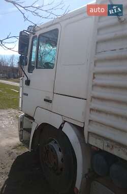 Зерновоз MAN 26.463 2000 в 