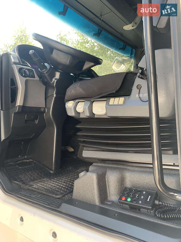 Тягач MAN 26.480 2013 в Жашківу