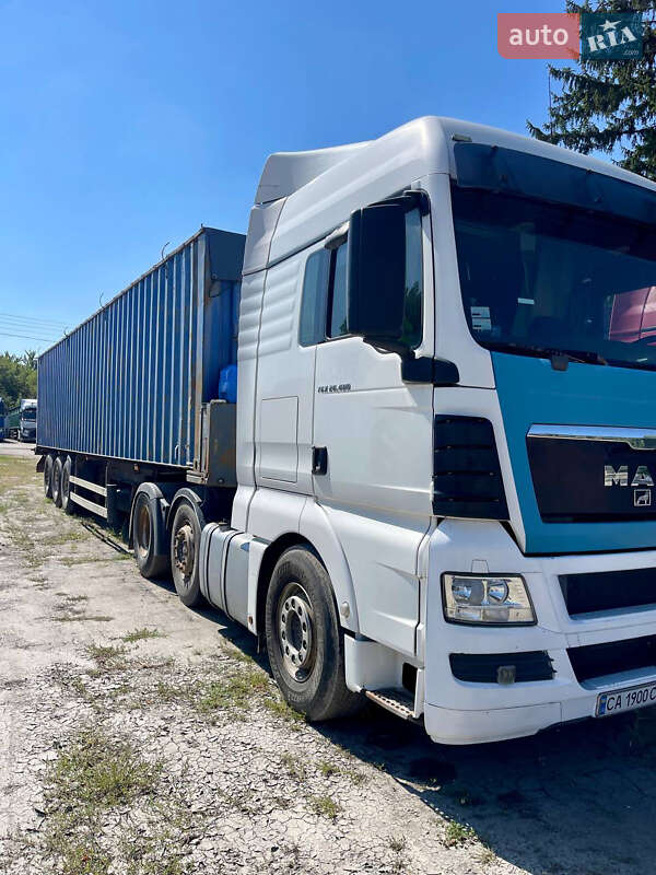 Тягач MAN 26.480 2011 в Умані