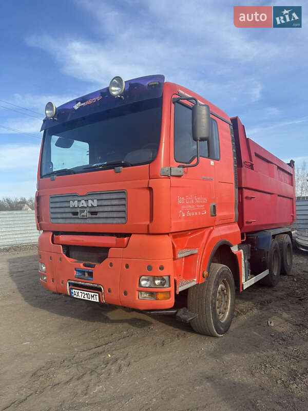 Самоскид MAN 26.530 2005 в 