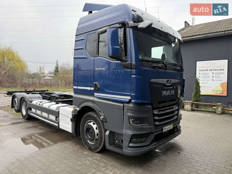 Контейнеровоз MAN 26.530 2022 в Черновцах