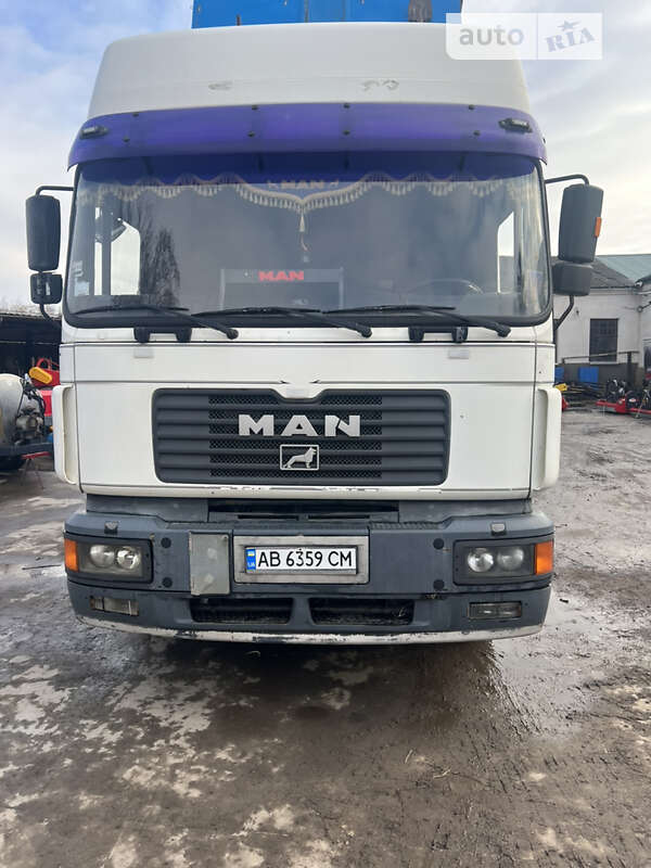 Контейнеровоз MAN 26 1999 в 