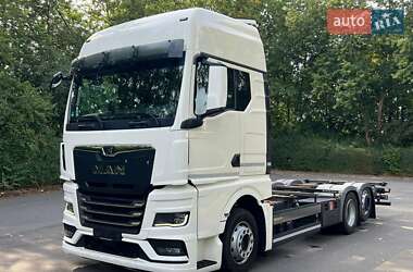 Контейнеровоз MAN 26 2021 в Чернівцях
