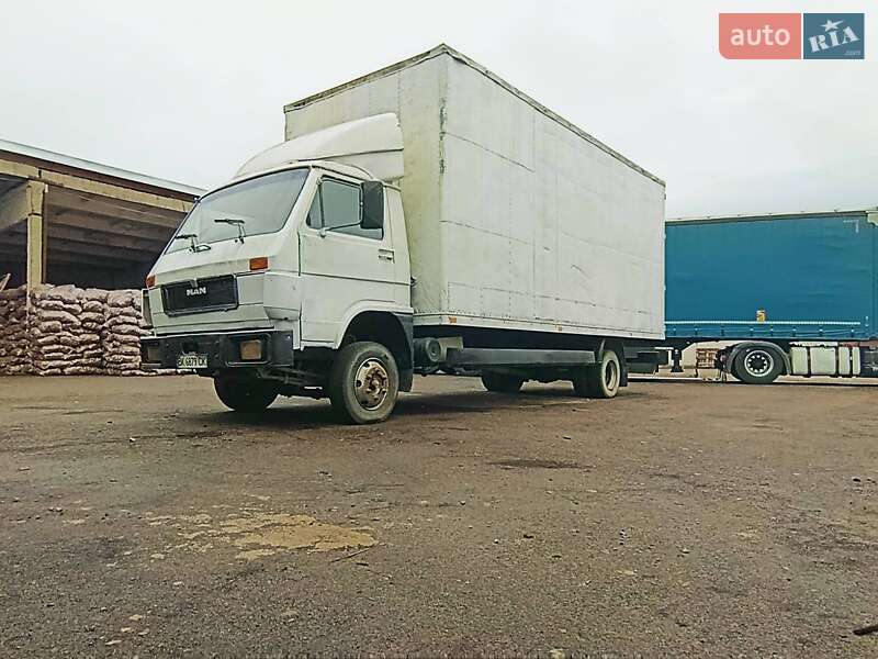Грузовой фургон MAN 8.150 груз. 1993 в Ровно фото 3 Грузовой фургон MAN 8.150 груз. 1993 в Ровно