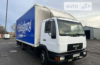 Вантажний фургон MAN 8.163 2000 в Умані