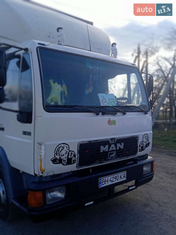 Тентований MAN 8.163 2000 в Одесі