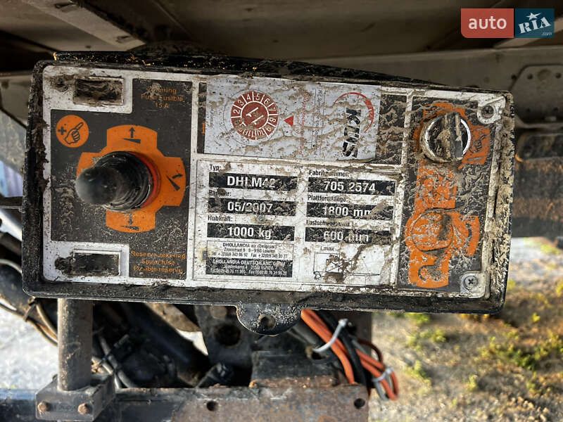 Тентованый MAN 8.180 2004 в Черновцах