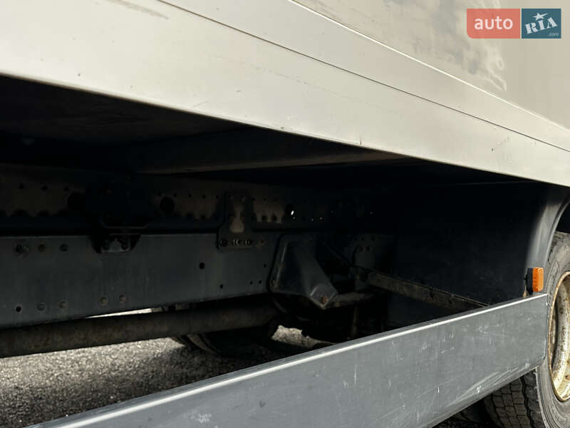 Вантажний фургон MAN 8.180 2005 в Умані