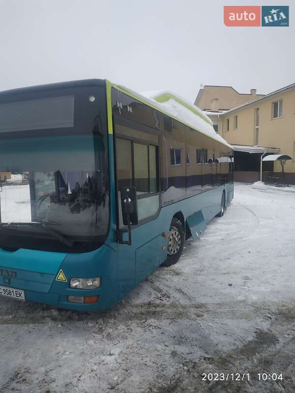 Городской автобус MAN A21 2006 в Луцке