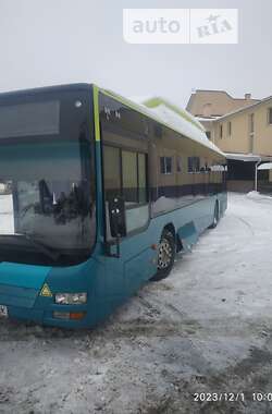 Городской автобус MAN A21 2006 в Луцке