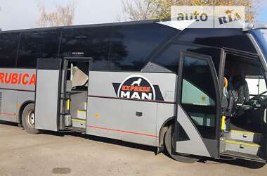 Туристический / Междугородний автобус MAN Ayats 2006 в 