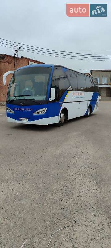 Туристичний / Міжміський автобус MAN Ayats 2006 в 