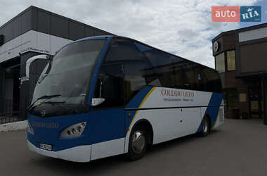 Туристичний / Міжміський автобус MAN Ayats 2006 в 