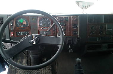 Тягач MAN Comandor 1999 в 
