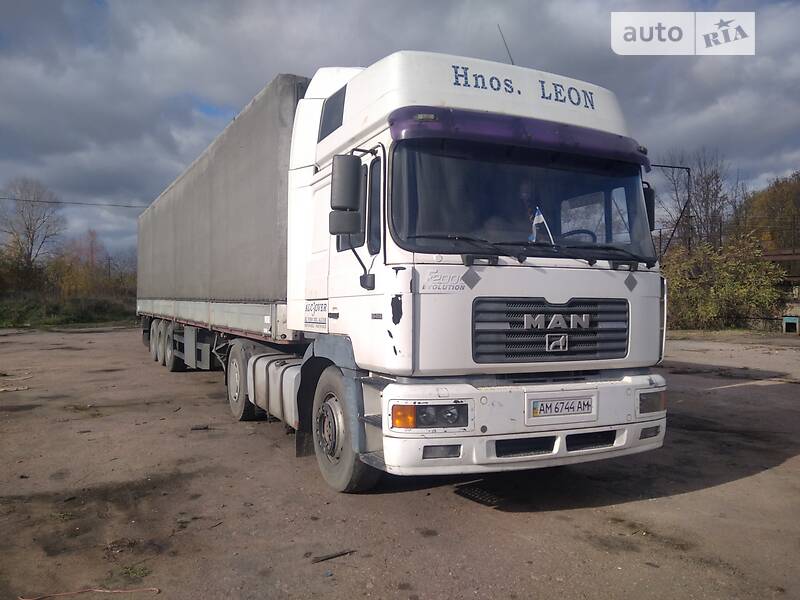 Тентованый MAN Comandor 2000 в 