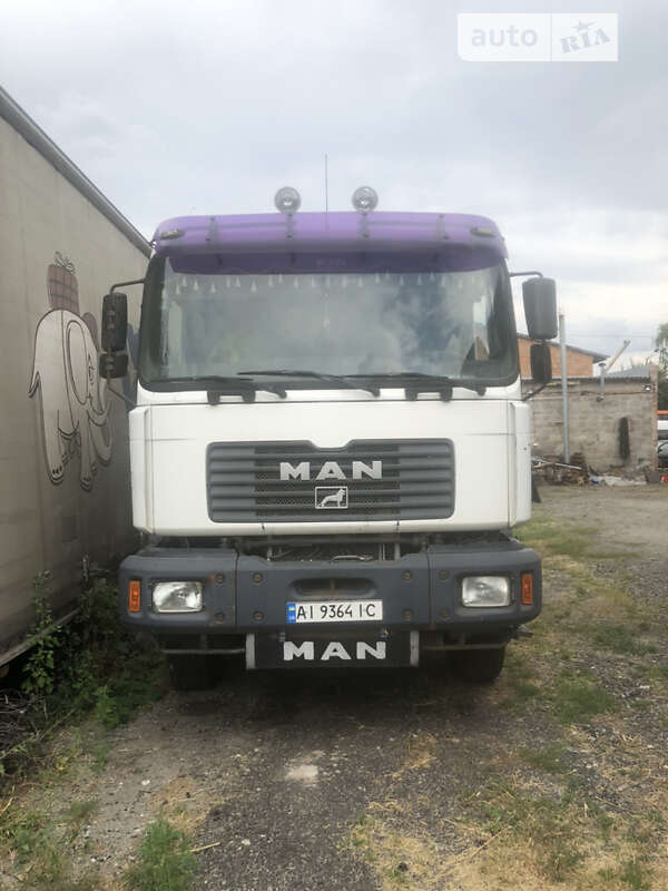 Самосвал MAN F 2000 2002 в Киеве