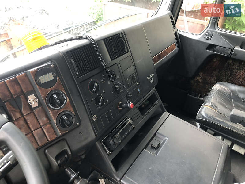Піскорозкидальна машина MAN F 2000 2000 в Ірпені фото 38 Піскорозкидальна машина MAN F 2000 2000 в Ірпені