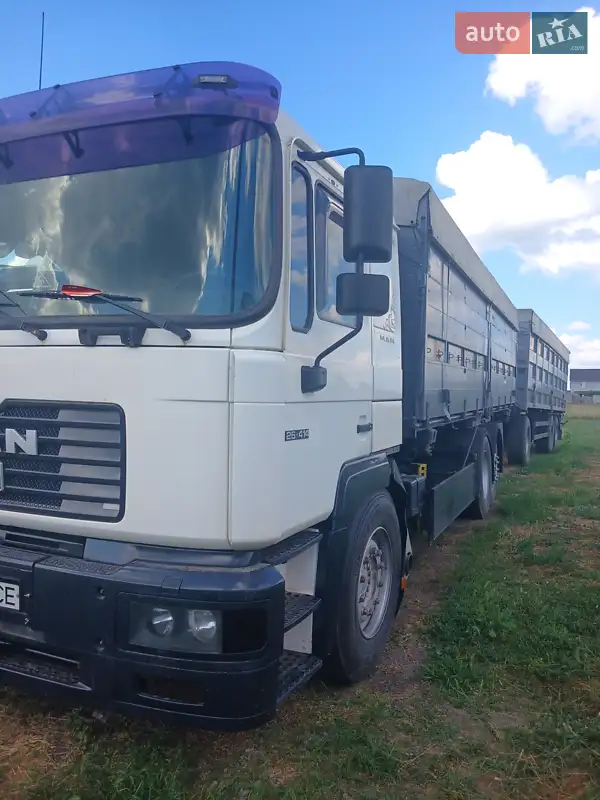 Контейнеровоз MAN F 2000 2000 в 