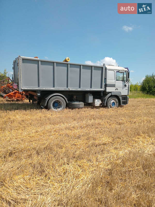 Тягач MAN F 2000 1999 в Віньківцях