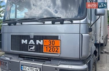 Тягач MAN F 2000 2000 в Виннице