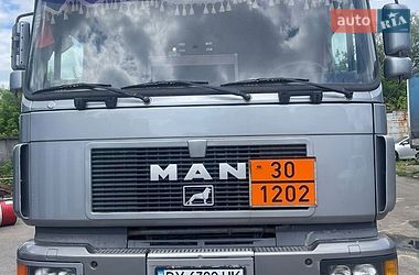 Тягач MAN F 2000 2000 в Вінниці