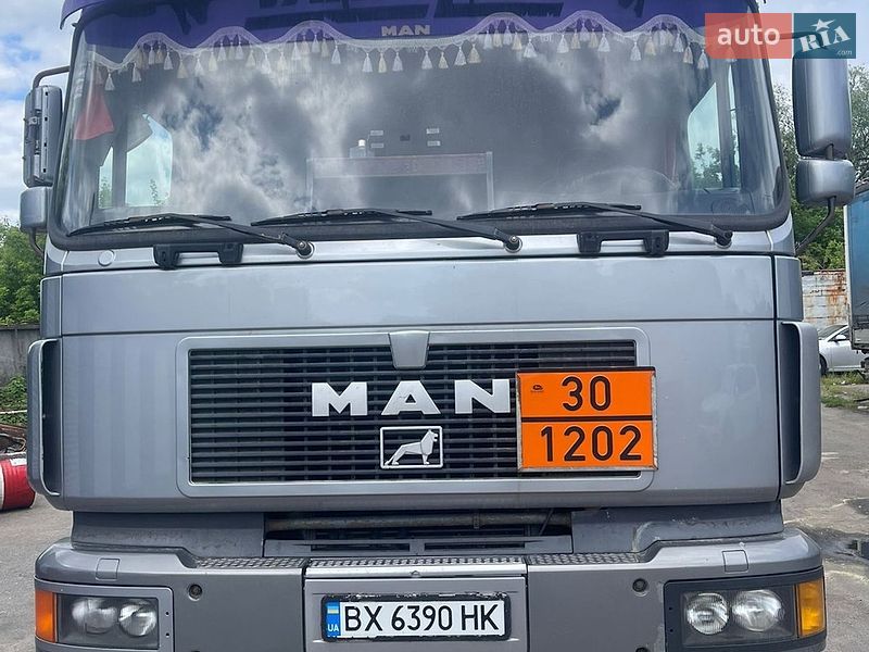 Тягач MAN F 2000 2000 в Вінниці