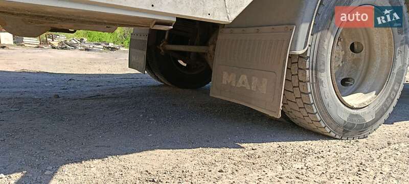 Вантажний фургон MAN L 2000 2002 в Вінниці